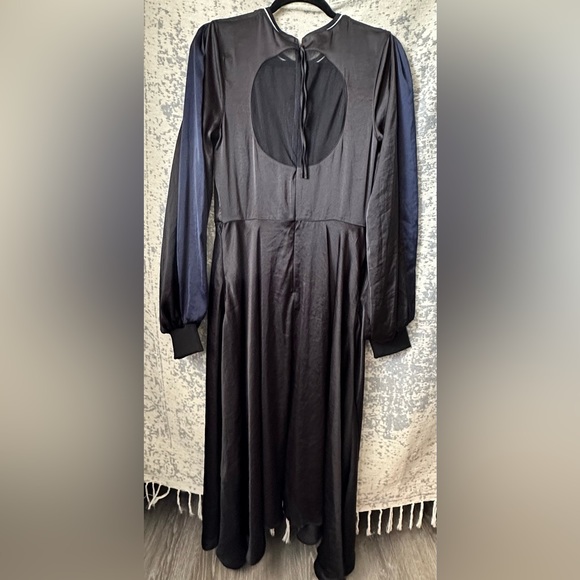 Lululemon × Roksanda Face Forward Dress - Picture 2 of 14